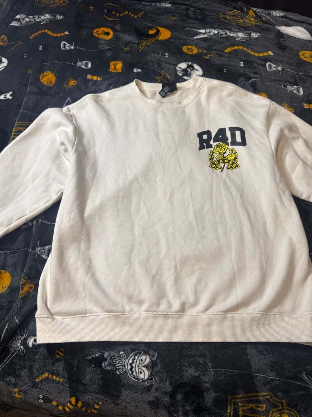 H&M R4D Grades Relaxed Fit White Sweatshirt XL